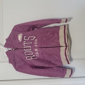 Girls roots sweater